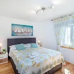 Karmen Holiday home