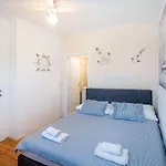 Karmen Holiday home