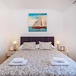 Holiday home Karmen *