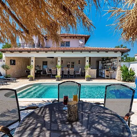 Karmen Vakantiehuis Zaton (Zadar)