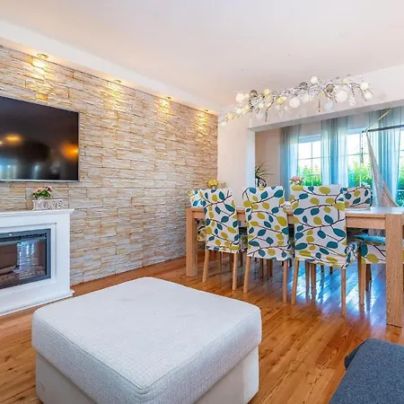 Vakantiehuis Karmen Zaton (Zadar)