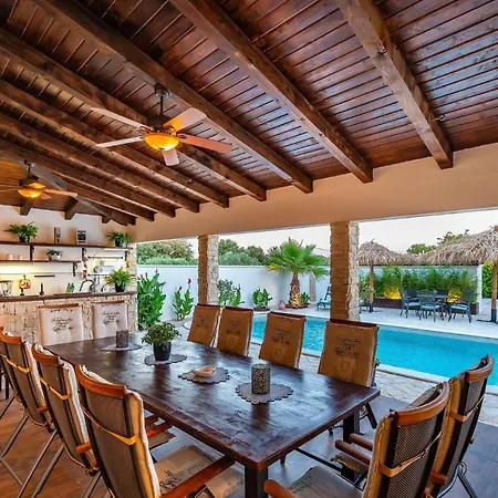 Vakantiehuis Karmen *