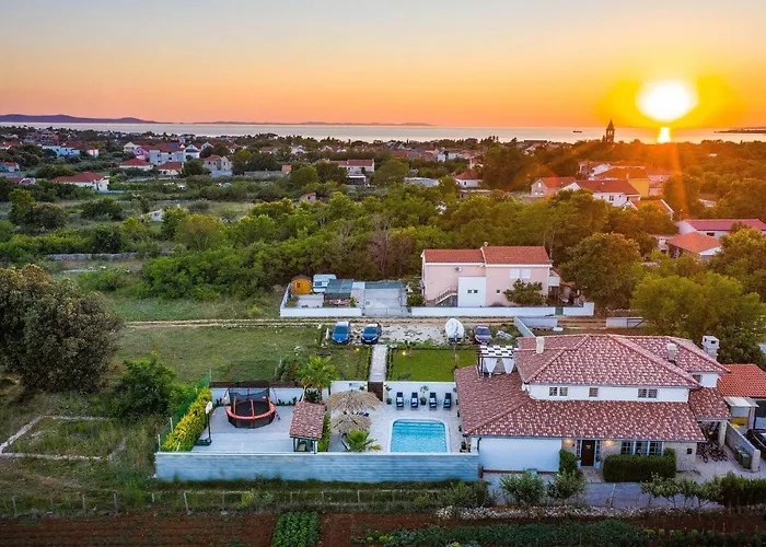 Karmen Zaton (Zadar)